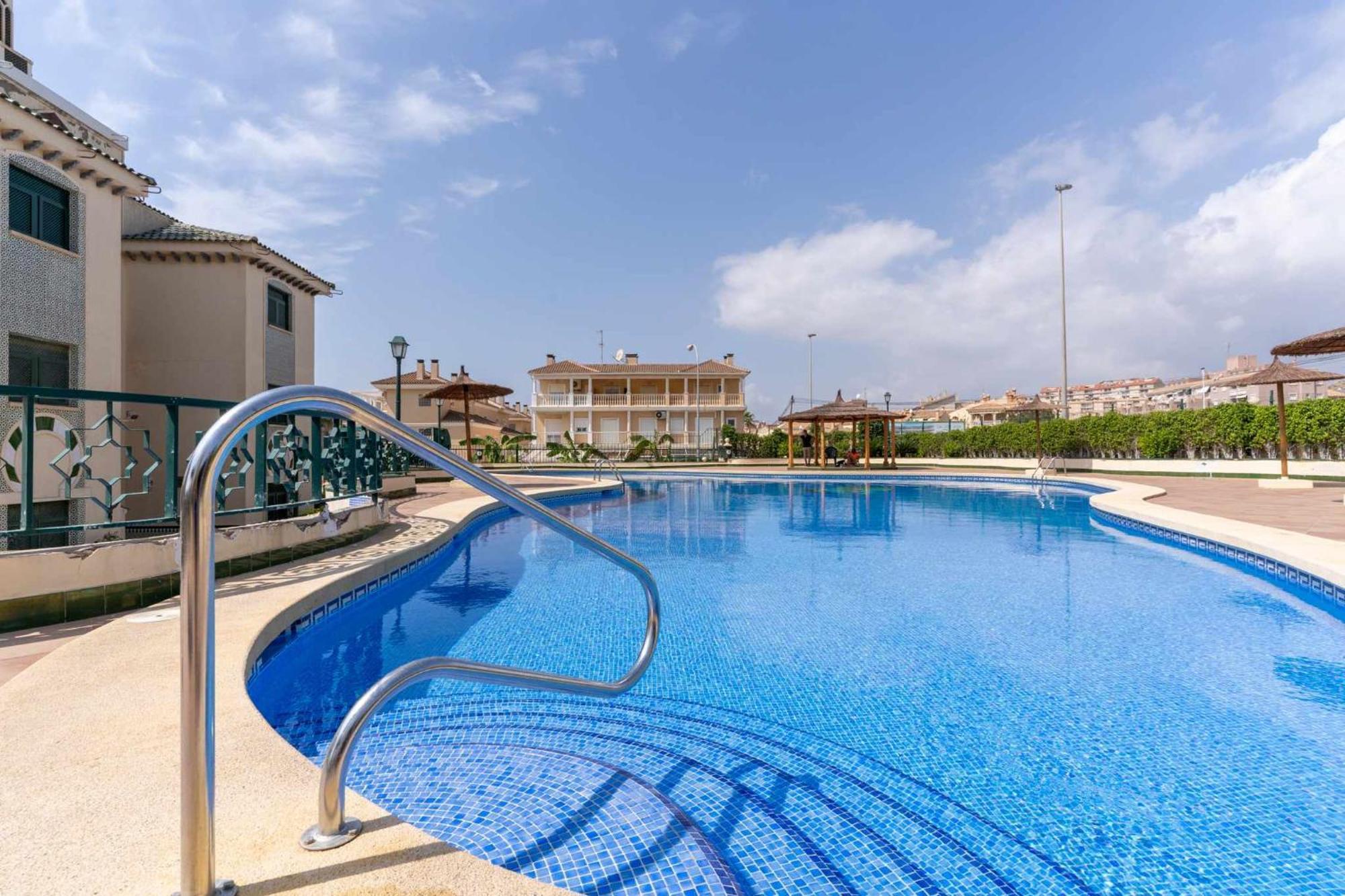 Rentafive Varadero Con Piscina Playa Y Terraza Санта-Пола Екстер'єр фото